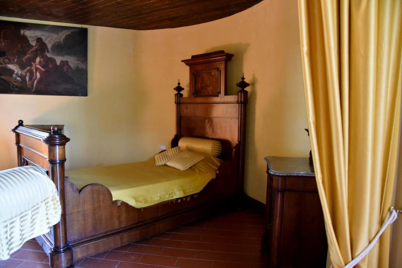 Il Castello Dei Principi Sanseverino Виджанелло Экстерьер фото