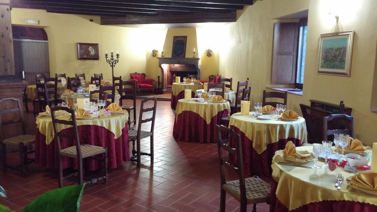 Il Castello Dei Principi Sanseverino Виджанелло Экстерьер фото